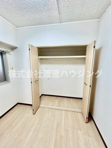 ファミリア江坂の収納