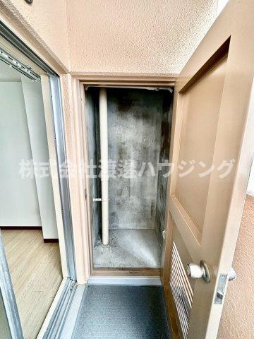 ファミリア江坂の収納