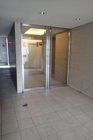 ベルグレービアのエントランス
