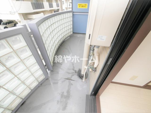 ツェルマット長居のバルコニー|落ち着いた時間を過ごせるバルコニーです