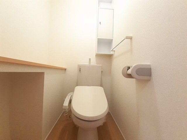 カーサ　オリージャのトイレ|シンプルで使いやすいトイレです