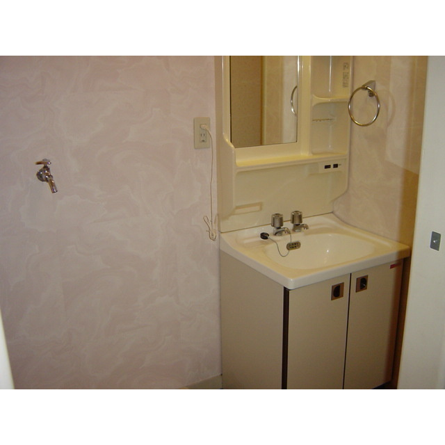 ラフォーレ神谷の洗面所