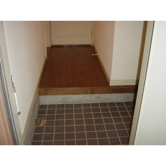 ラフォーレ神谷の玄関