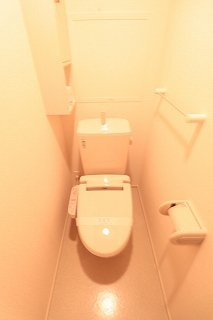 【トイレ】 | パインフォレストⅡグロウ | シンプルで使いやすいトイレです