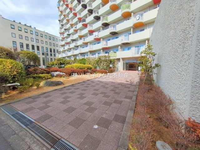 祝：成約済み　八王子セントラルマンション　八王子市　中古マンションのエントランス|～仲介手数料無料☆八王子ひなた不動産～八王子セントラルマンション