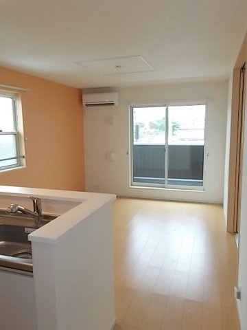 カーサ・ソレイユの居間・リビング