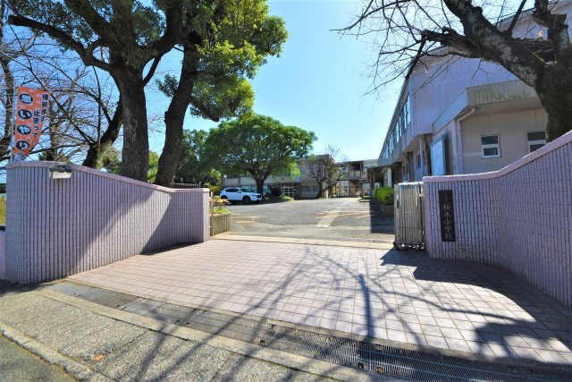 熊本市東区昭和町第3-3棟（2号棟）の周辺|桜木小学校