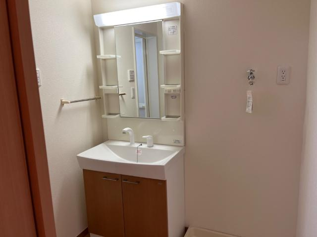 シャインファーストⅡの洗面所|洗髪洗面化粧台