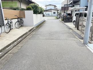 【前面道路含む現地写真】 | 前面道路です♪