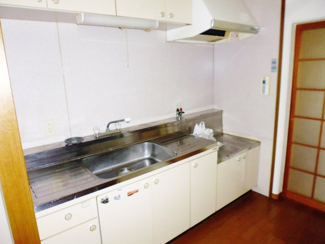 辻王ハイツのキッチン