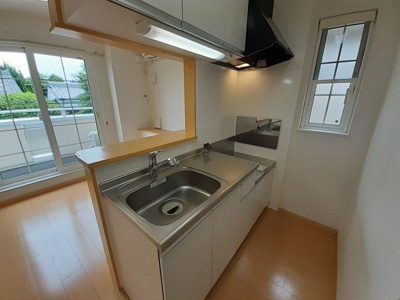 【キッチン】 | プラスドサンテ・トロワ | キッチンです