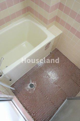 ＡＲＥＡ伏虎の浴室