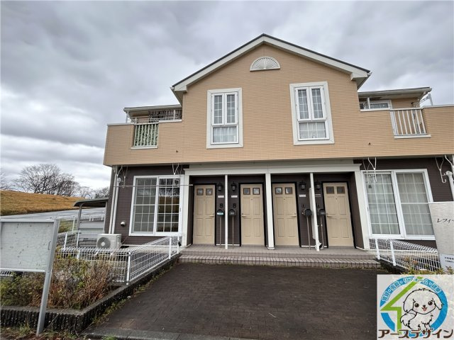 レフィナード余部の外観