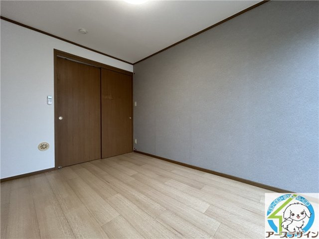 レフィナード余部の寝室