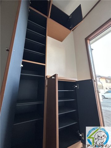 レフィナード余部の収納