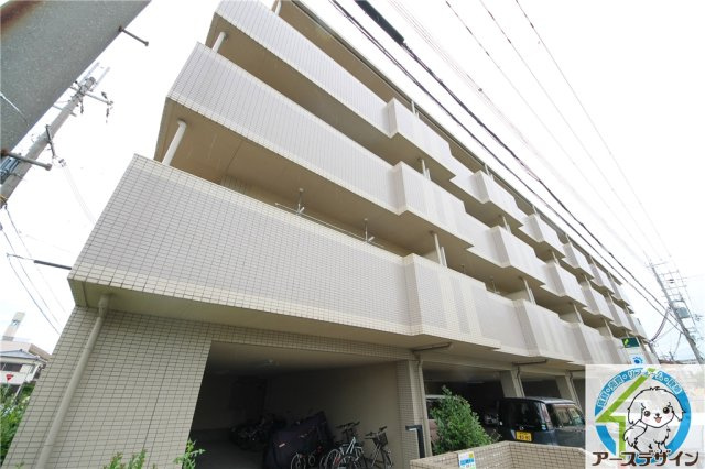 サンロイヤル神戸西の外観