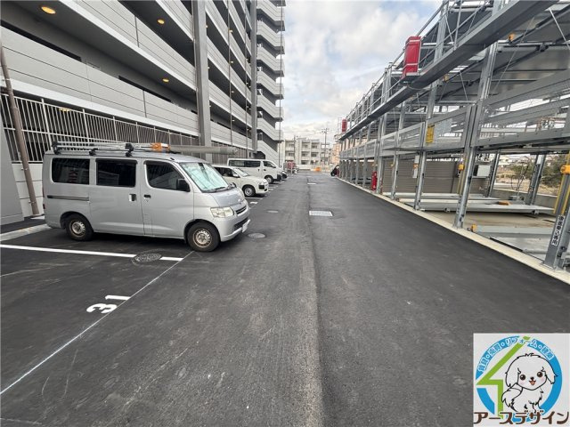 アルファスマート明石東野町　人丸ヒルズの駐車場