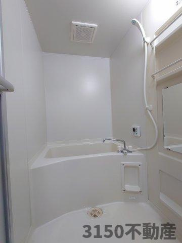 B・INSIDEⅡの浴室