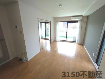 B・INSIDEⅡの居間・リビング