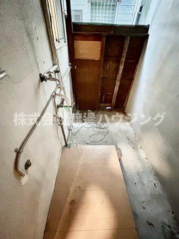 新芦屋下貸家の設備|洗濯機置けます