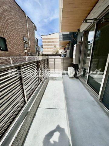 ラ・パーチェ江坂2のバルコニー