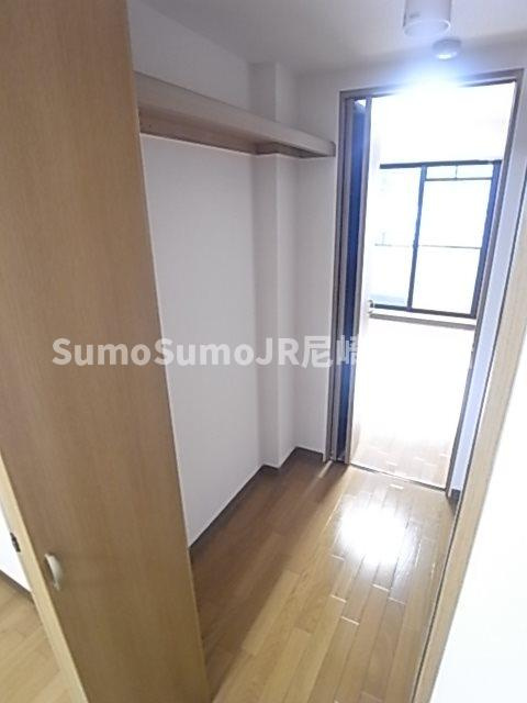 タッチ塚口の収納|ちょっとした収納スペースも充実しています