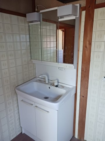 乙川北側町一丁目戸建の独立洗面台|独立洗面台です