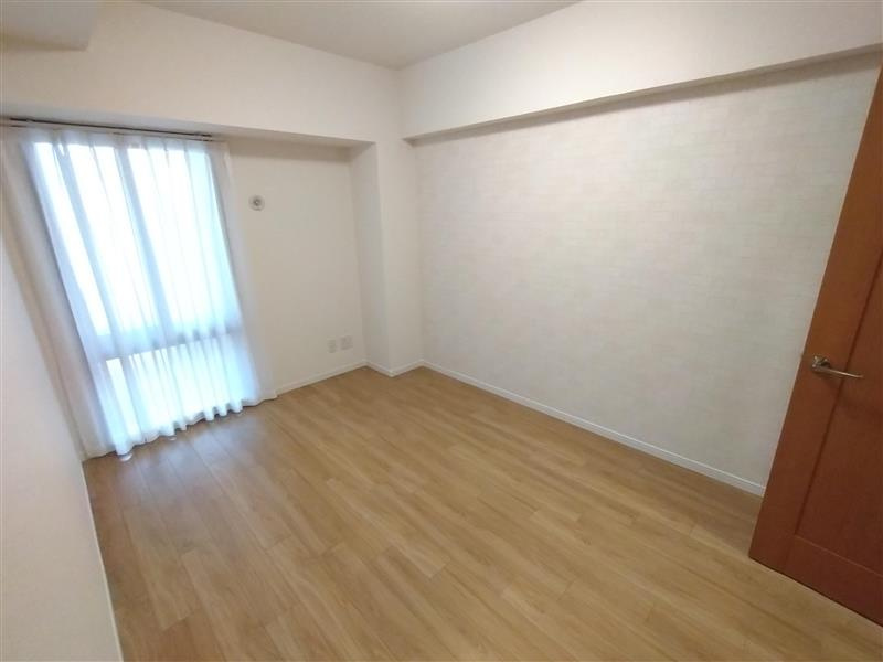 グランドメゾン茶屋ヶ坂の洋室|落ち着いた色調の洋室です