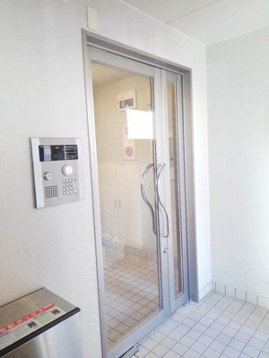 【エントランス】 | メープル立川(メープルタチカワ)