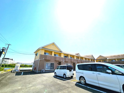 【駐車場】 | ハーベストⅠ | 駐車場があるので、車を買う予定の方も安心です