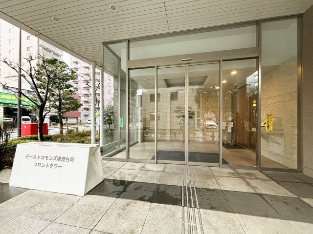 イーストコモンズ清澄白河フロントタワーのエントランス