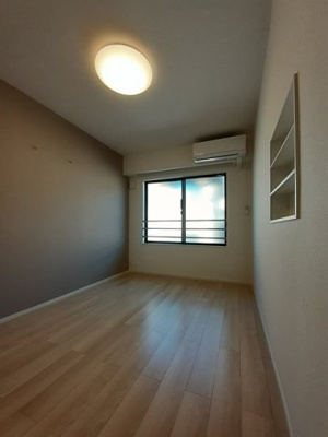 【内装】 | モダン・プリムローズ