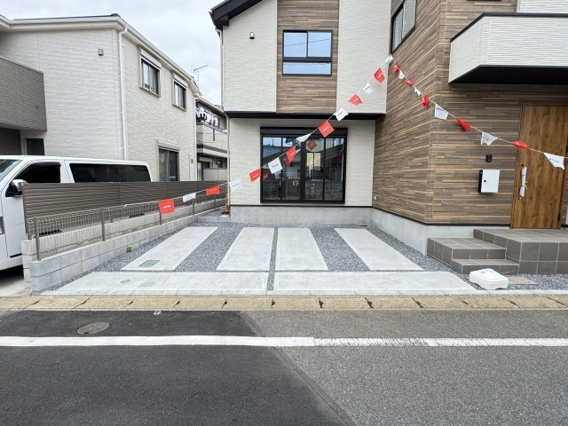 柏市藤心２丁目新築戸建（藤心11期）の駐車場|駐車スペース・並列２台駐車可