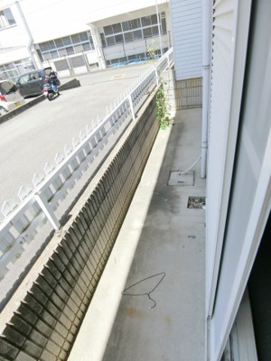 【バルコニー】 | メゾン・フローレンス