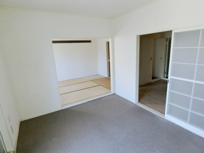 【洋室】 | メゾン・フローレンス