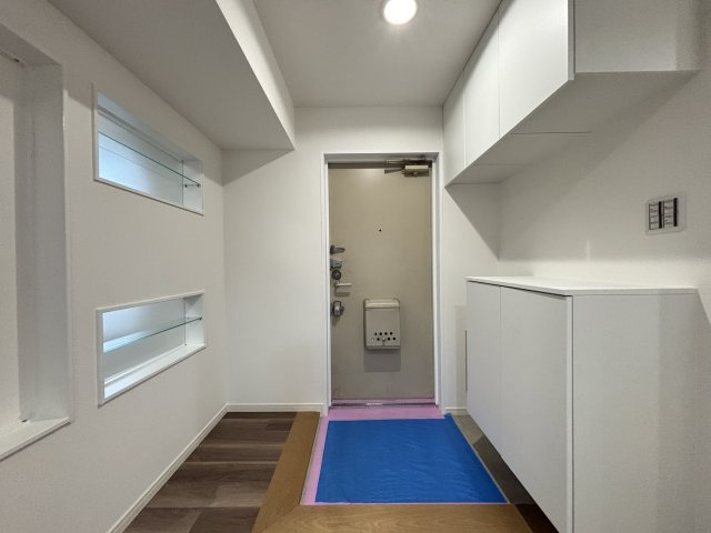 コスモ西葛西の玄関