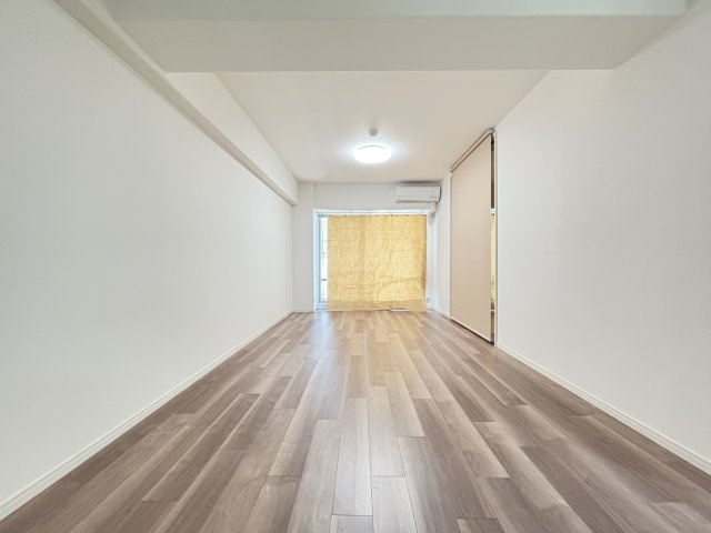 コスモ西葛西の居間・リビング