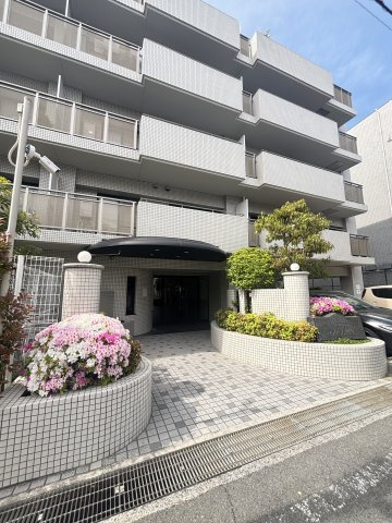 パーク・ハイム六甲大和町のエントランス