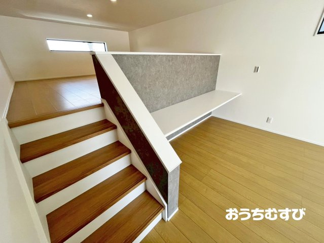 春日井市不二ガ丘(全3棟)の洋室