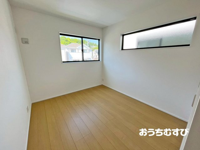 春日井市不二ガ丘(全3棟)の洋室