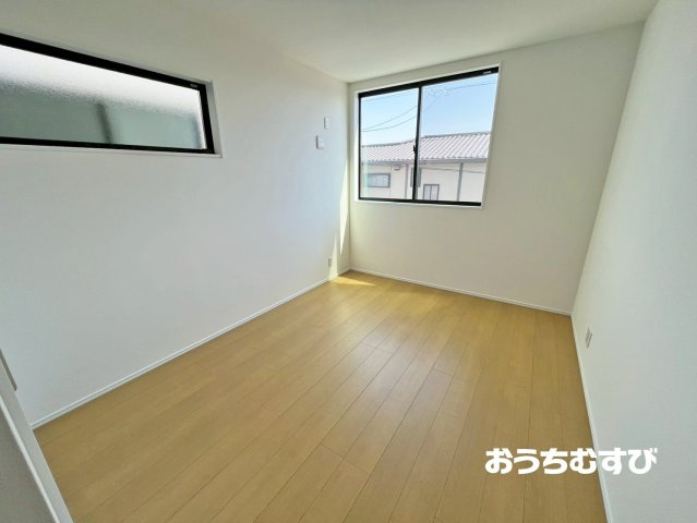 春日井市不二ガ丘(全3棟)の洋室