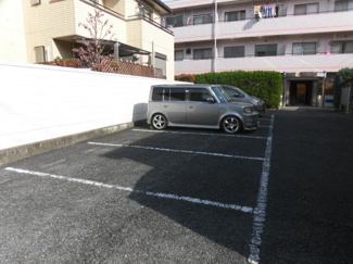 【駐車場】 | ラベンダーハイツ