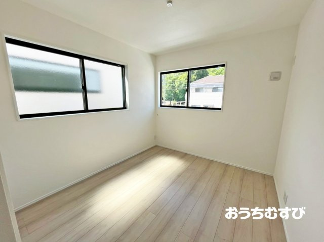 春日井市不二ガ丘(全3棟)の洋室