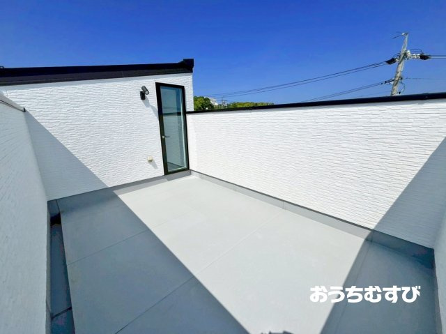 春日井市不二ガ丘(全3棟)のバルコニー