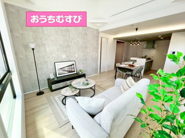 春日井市不二ガ丘(全3棟)の居間・リビング