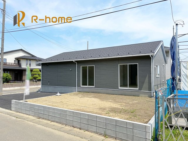 取手市紫水第3　新築戸建て　4号棟の外観|ご予約を頂ければ、『平日』はもちろん『早朝』や『夜間』もご見学可能です♪お気軽にお申し付けください♪