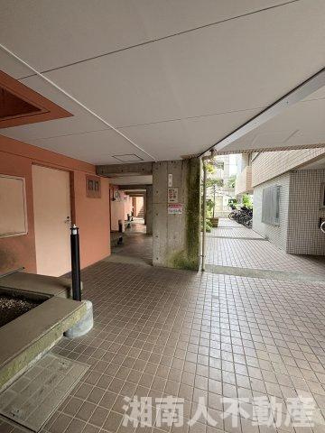 オクトピア緑が浜のエントランス|清潔なエントランスです