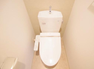 【トイレ】 | エスリード南森町 | 落ち着いた空間のトイレです