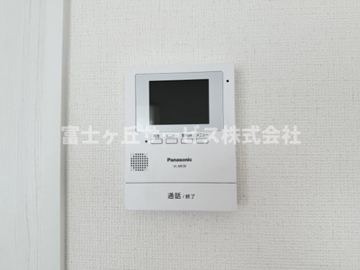 【セキュリティ】 | 島田市金谷根岸町 新築一戸建て D号棟 | 来客の際、顔が見えて安心です