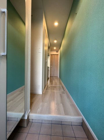 グランブルⅤの玄関